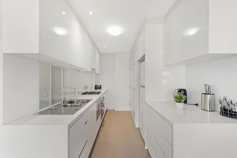 Quiet And Cozy Retreat At Rhodes - Accommodation Gladstone 3