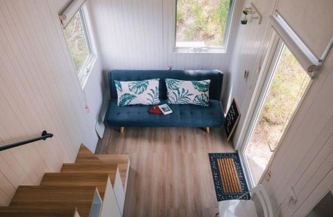 Quiet Lake House In Winery By Tiny Away - Accommodation Gladstone 3
