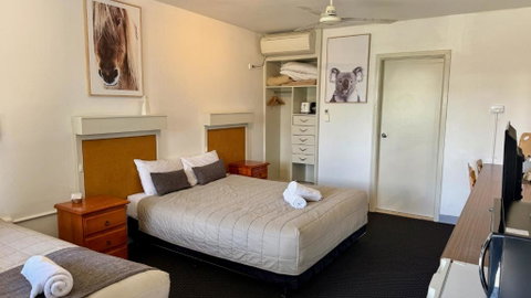 Quirindi Sunflower Motor Inn - Accommodation Gladstone 1