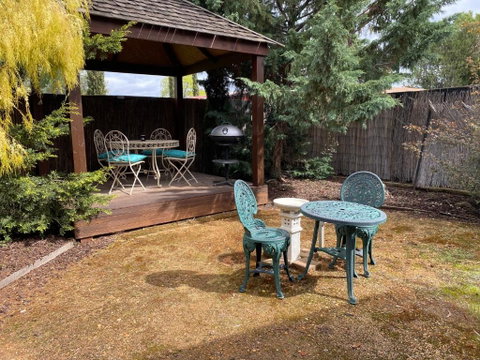 R&R Blue Diamond Luxury Studio Maryborough, Vic - Accommodation Gladstone 1