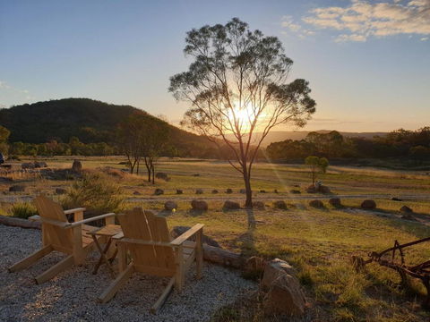 R & R On The Ravine - Accommodation Gladstone 0