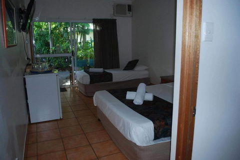 Rainforest Motel - Accommodation Gladstone 3