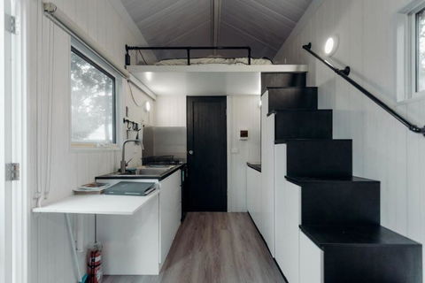 Raintree Farmstay By Tiny Away - Accommodation Gladstone 3