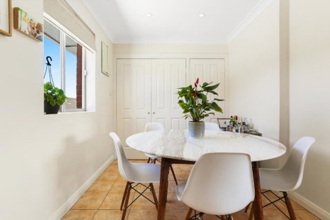 Randwick L 3 Bedroom Apartment + Parking - Accommodation Gladstone 2