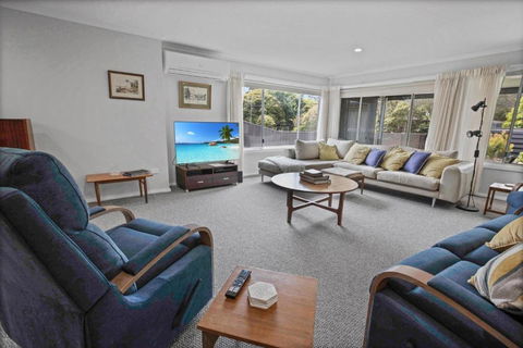 Raymond Island Retreat - Accommodation Gladstone 0