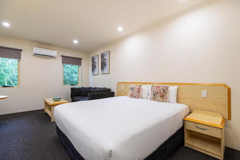 Red Bridge Motor Inn - Accommodation Gladstone 1