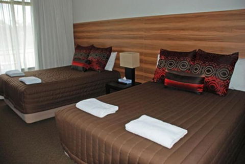 Red Cedars Motel - Accommodation Gladstone 1