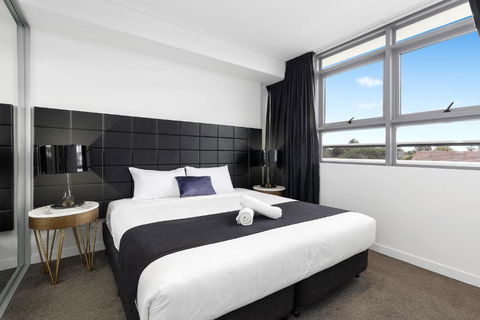 Premium Apartments Chatswood - Accommodation Gladstone 2