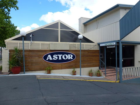 Astor Hotel Motel - Accommodation Gladstone 0