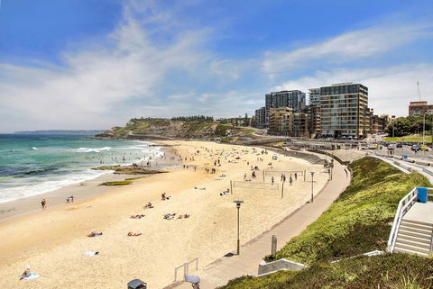 Astra Apartments Newcastle - Accommodation Gladstone 0
