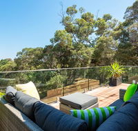 At Agnes Ave coastal views - Accommodation Gladstone