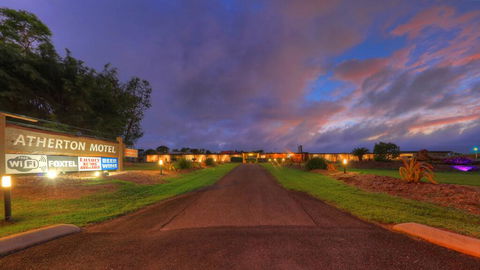 Atherton Motel - Accommodation Gladstone 0