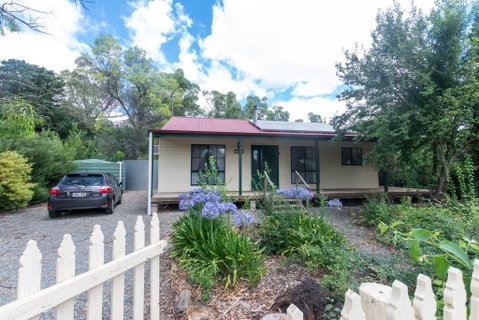 Auburn Hideaway Clare Valley - Accommodation Gladstone 0