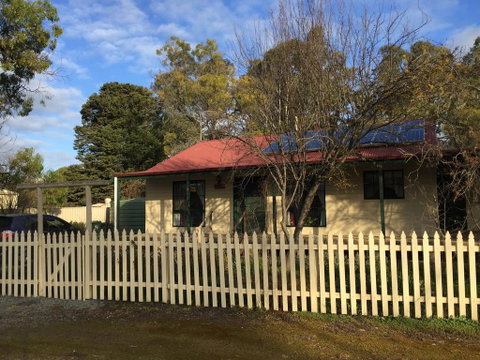 Auburn Hideaway Clare Valley - Accommodation Gladstone 1