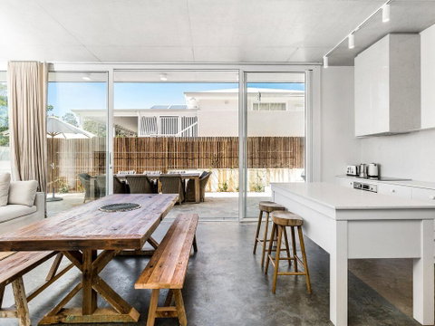 Audrey - Accommodation Gladstone 2