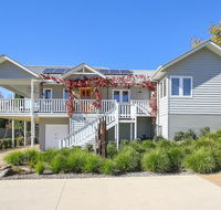 Autumn Home - Our Place at Bright - Accommodation Gladstone