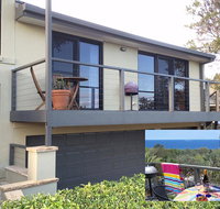 Avalon Seashells 2 Bedroom apartment with pool - Accommodation Gladstone