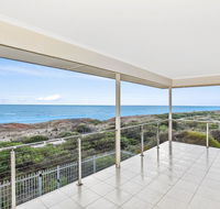 Avaya - Sellicks Beachfront Getaway - WiFi - Accommodation Gladstone