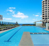 Awesome Ocean Views Broadbeach WiFi Netflix Wine - Accommodation Gladstone