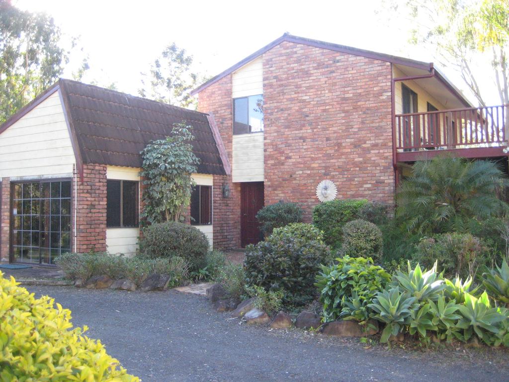 Amberley QLD Accommodation Gladstone