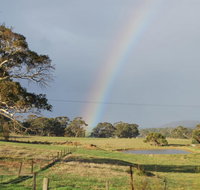 Back Valley Farm Stay Bed and Breakfast - Accommodation Gladstone