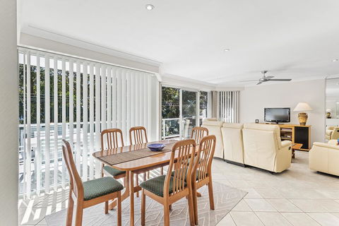 Bagnall Beach Apartments Unit 5-153 Government Rd - Accommodation Gladstone 3