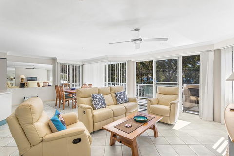 Bagnall Beach Apartments Unit 5-153 Government Rd - Accommodation Gladstone 0