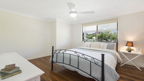 Bailey's Beach House - Accommodation Gladstone 1