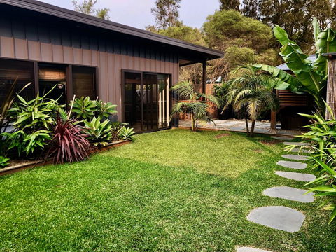 Bali In Berrara - Accommodation Gladstone 0