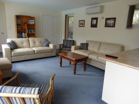 Bambra Reef Lodge - Accommodation Gladstone 3