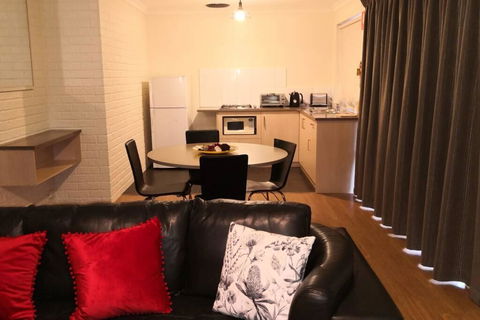 Bandicoot Retreat - Accommodation Gladstone 1