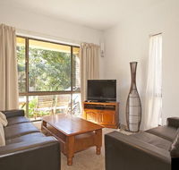 Banksia - Sawtell NSW - Accommodation Gladstone