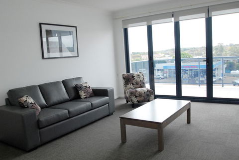 Banna Suites Apartments - Accommodation Gladstone 3