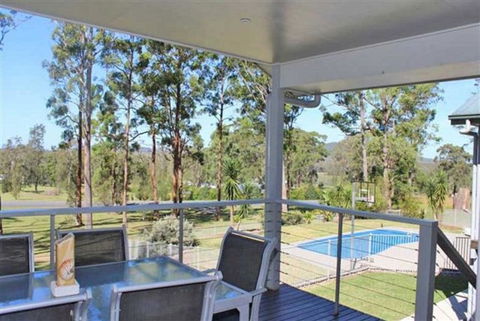 Banyula, 103 Neville Morton Drive - Accommodation Gladstone 2