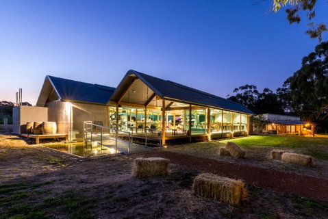 Barn Hives Yallingup - Accommodation Gladstone 3