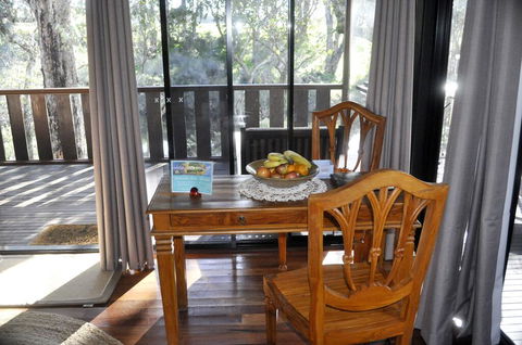 Barrabup Sanctuary BirdHide - Accommodation Gladstone 2