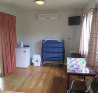 Batchelor Holiday Park - Accommodation Gladstone
