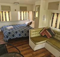 Bateman Bay Holiday Park  Batemans Bay YHA - Accommodation Gladstone