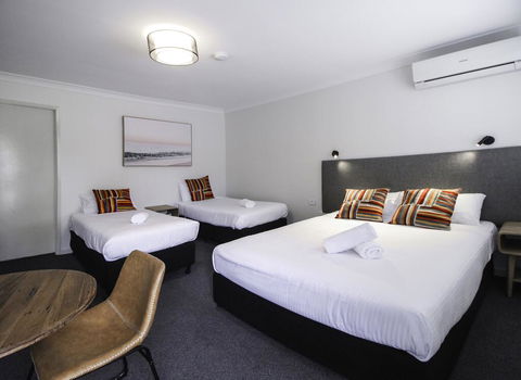 Batemans Bay Hotel - Accommodation Gladstone 3