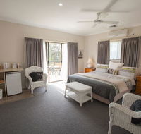 Batemans Bay Manor - Bed and Breakfast - Accommodation Gladstone