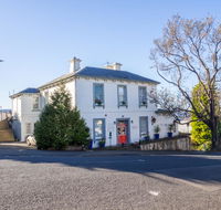 Battery Point Manor - Accommodation Gladstone