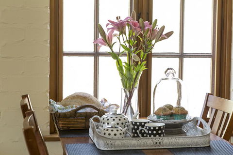 Battunga Bed And Breakfast - Accommodation Gladstone 3