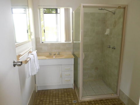 Bayshores Apartment Hervey Bay - Accommodation Gladstone 3