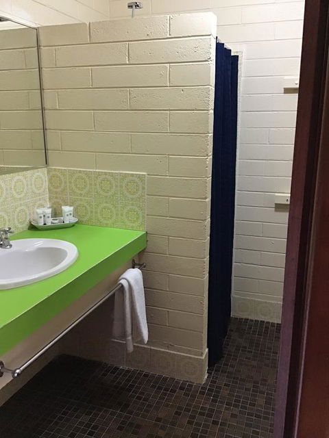 Bayview Motel - Accommodation Gladstone 3