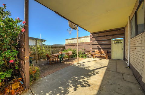 Bayviews - Accommodation Gladstone 1