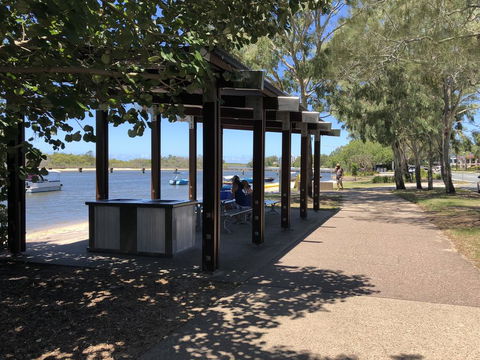 Bayz On The River - Accommodation Gladstone 0