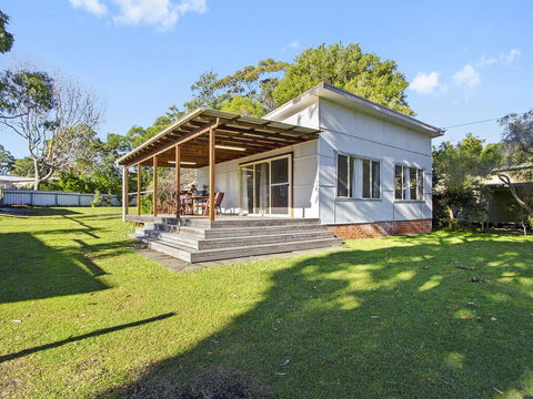 Beach Escape @ Currarong - Basic Family Accommodation - Accommodation Gladstone 3