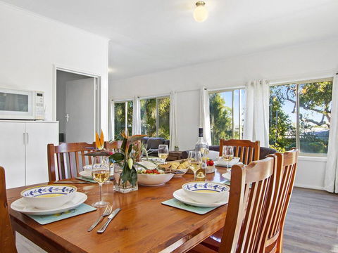 Beach Escape @ Currarong - Basic Family Accommodation - Accommodation Gladstone 1
