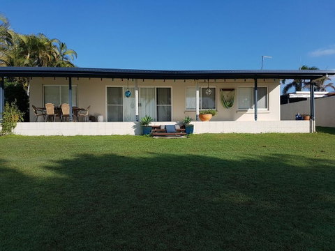 Beach Haven - Accommodation Gladstone 1