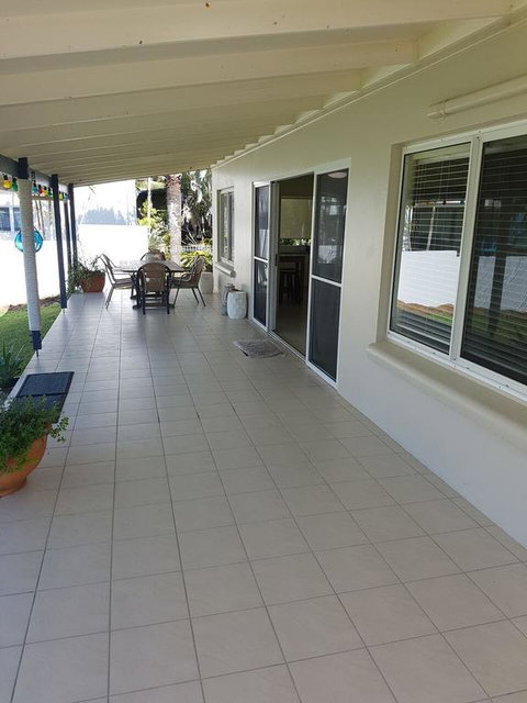 Beach Haven - Accommodation Gladstone 3
